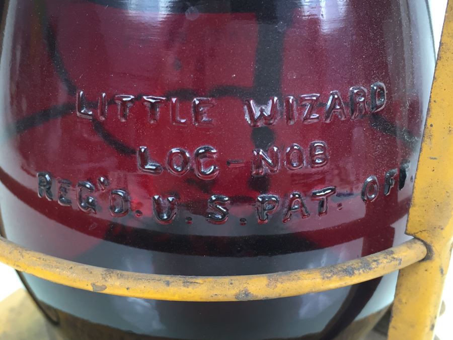 Yellow Dietz Night Watch Lantern With Red Little Wizard Globe [Photo 5]