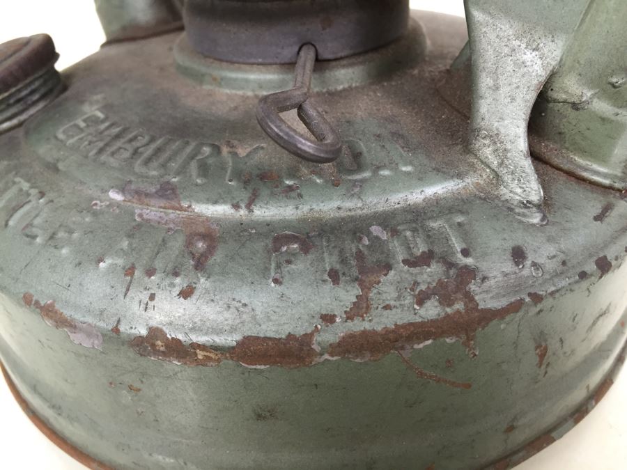 Vintage Embury Lantern Green With Red Globe Little Air Pilot No. 1  [Photo 11]