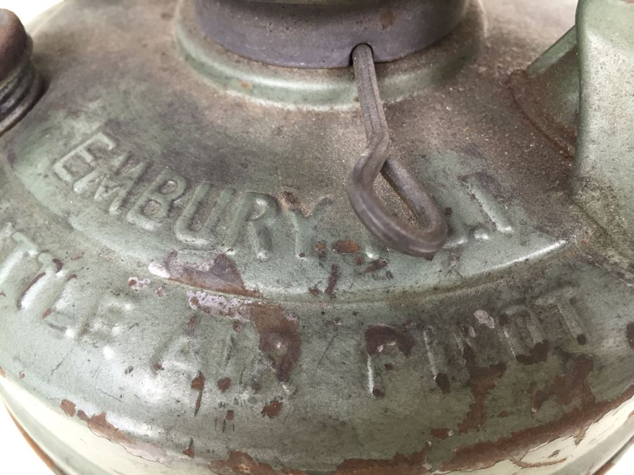 Vintage Embury Lantern Green With Red Globe Little Air Pilot No. 1  [Photo 12]