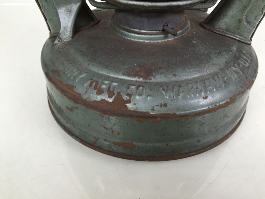 Vintage Embury Lantern Green With Red Globe Little Air Pilot No. 1  [Photo 13]