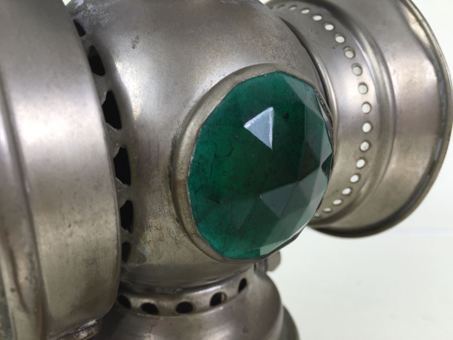 The Badger Brass Mfg Co. Kenosha, Was., U.S.A. Solar Lantern Bicycle Carbide Lamp With Red & Green Side Lenses [Photo 13]