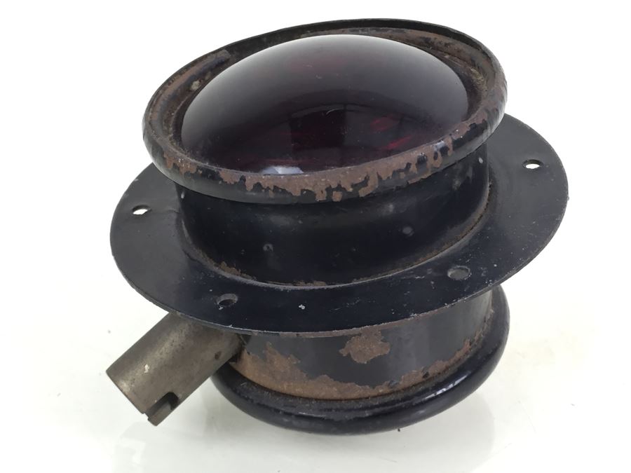 Vintage Red And White Lenses Transportation Related [Photo 7]