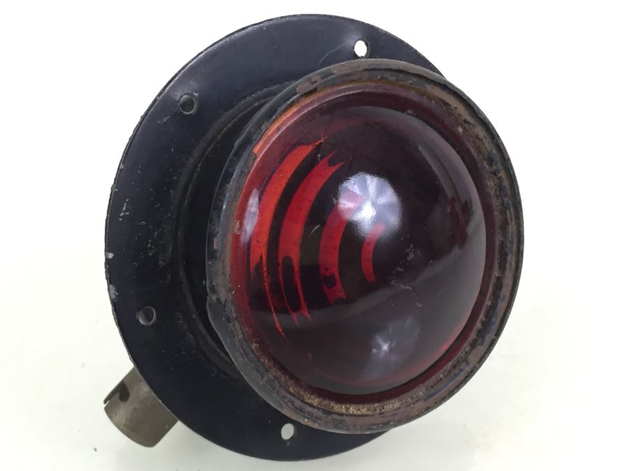 Vintage Red And White Lenses Transportation Related [Photo 4]