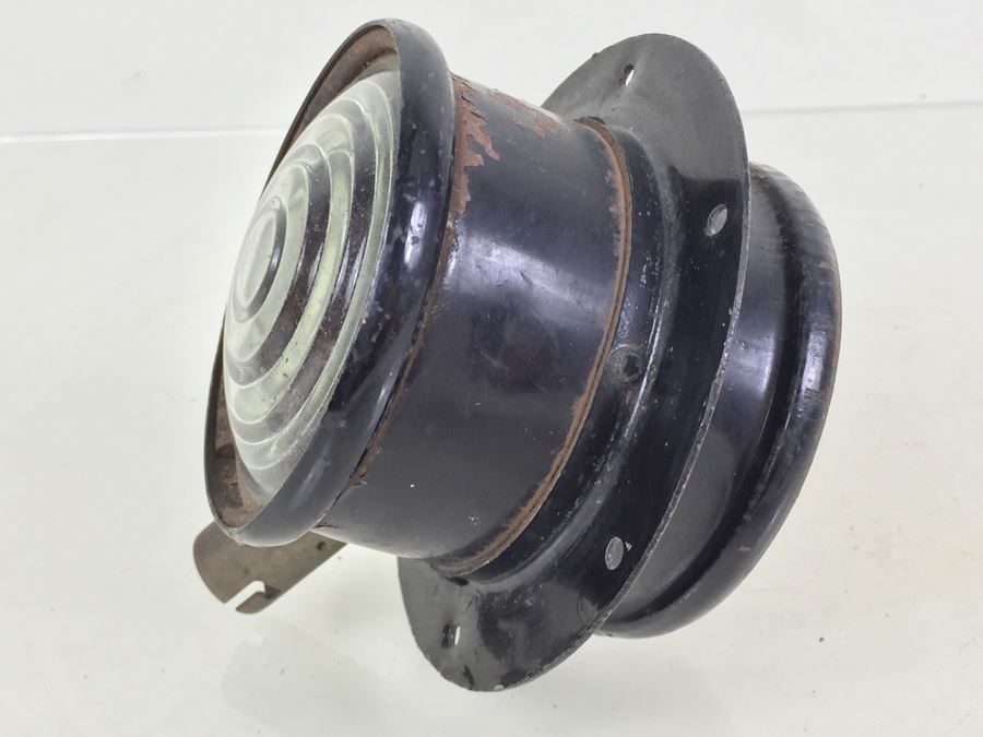 Vintage Red And White Lenses Transportation Related [Photo 9]