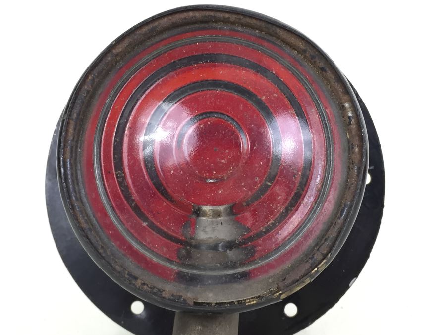 Vintage Red And White Lenses Transportation Related [Photo 8]