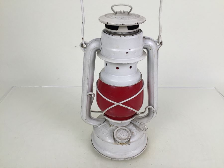 Vintage Original Nier Feuerhand Feuer Hand Western Germany 275 Baby Oil Kerosene White Metal Red Glass Collectible Lantern [Photo 3]