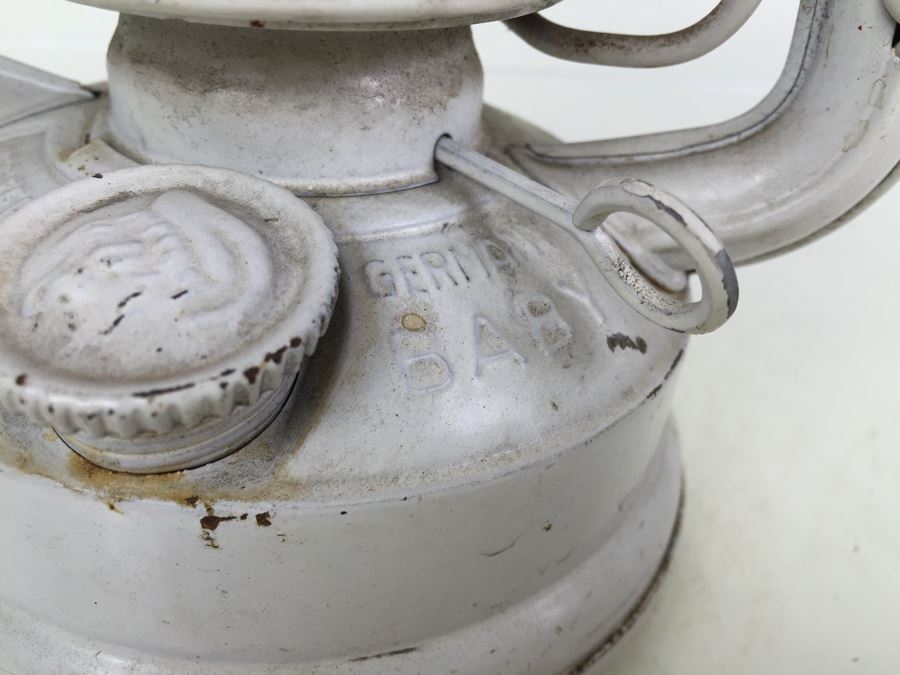 Vintage Original Nier Feuerhand Feuer Hand Western Germany 275 Baby Oil Kerosene White Metal Red Glass Collectible Lantern [Photo 8]