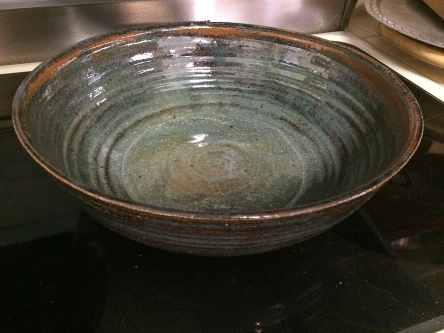 Large Brown Handmade Pottery Bowl [Photo 1]