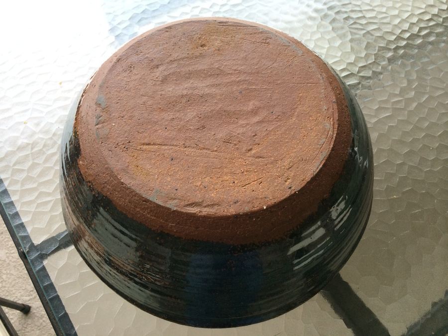 Large Brown Handmade Pottery Bowl [Photo 5]