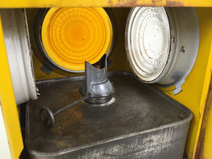 Vintage Railroad Train Chalwyn Oil Kerosene Lantern - Made in England - BS 3143 - Gold Yellow [Photo 15]