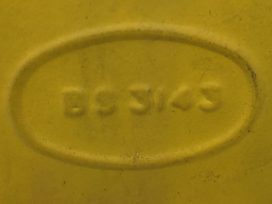 Vintage Railroad Train Chalwyn Oil Kerosene Lantern - Made in England - BS 3143 - Gold Yellow [Photo 8]