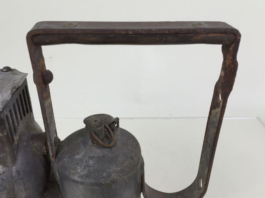 Rare Dew-R-Lite Inspectors Lamp Railroad Lantern Dewar Manufacturing Co Brooklyn NY No. 2155 [Photo 18]