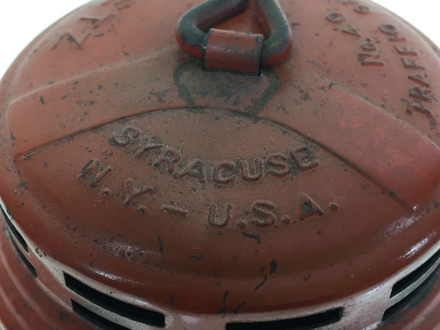 Dietz No. 40 Traffic Gard NY USA Red Railroad Lantern [Photo 14]