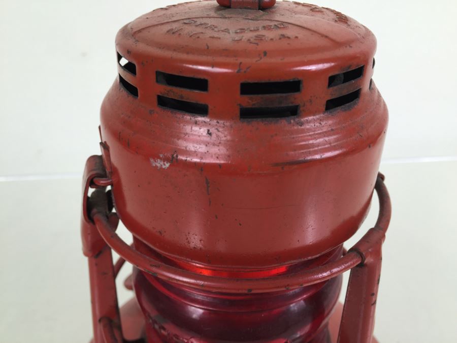 Dietz No. 40 Traffic Gard NY USA Red Railroad Lantern [Photo 15]