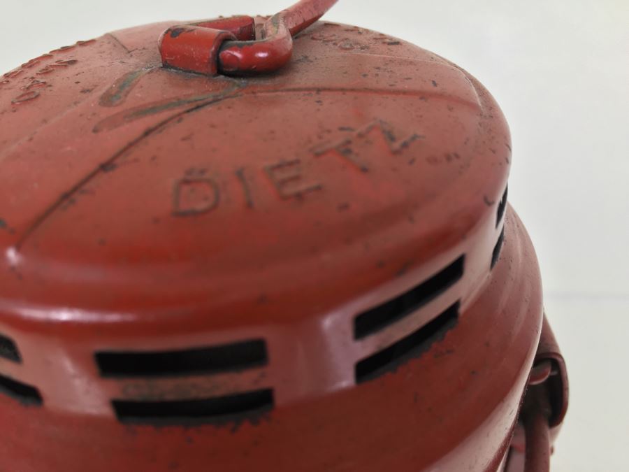 Dietz No. 40 Traffic Gard NY USA Red Railroad Lantern [Photo 12]