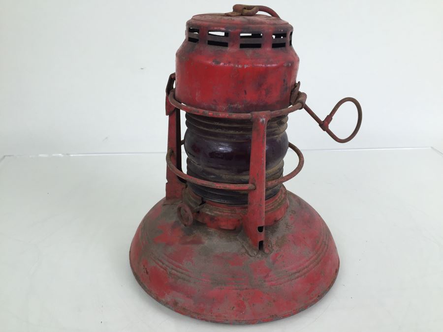 Dietz No. 40 Traffic Gard NY USA Red Railroad Lantern [Photo 3]