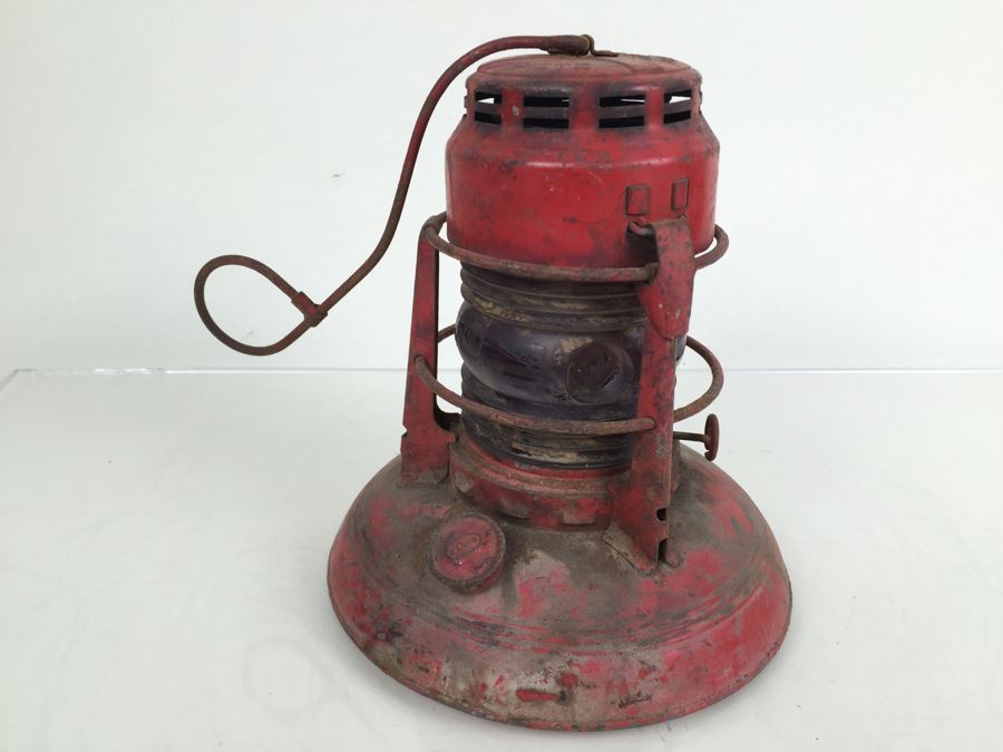 Dietz No. 40 Traffic Gard NY USA Red Railroad Lantern [Photo 4]