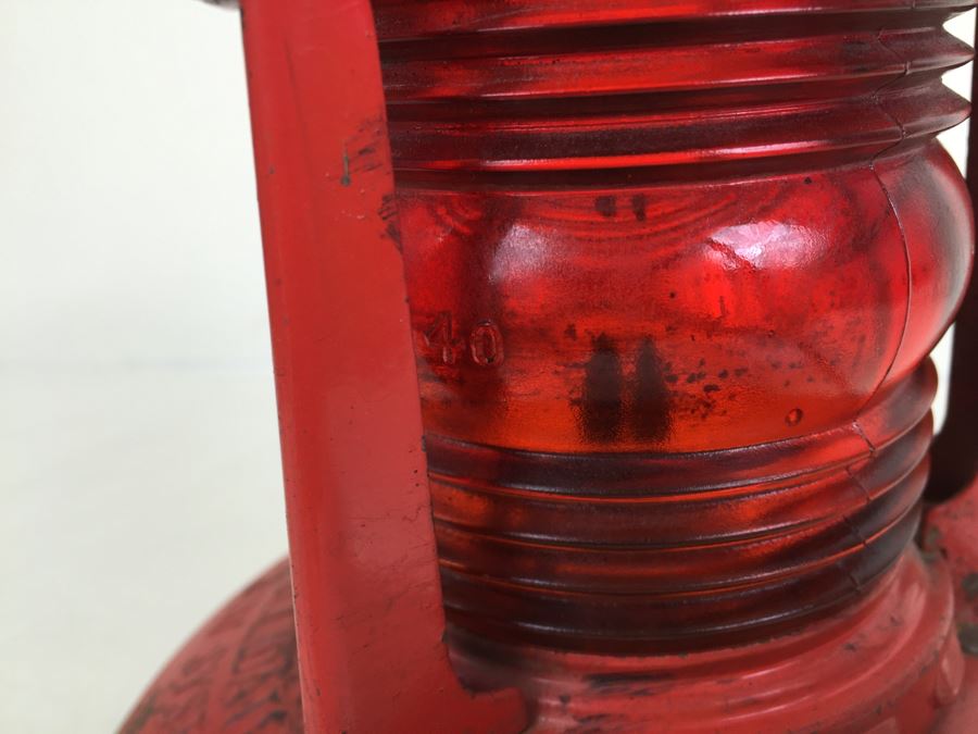 Dietz No. 40 Traffic Gard NY USA Red Railroad Lantern Stamped Consolidated Edison System [Photo 6]
