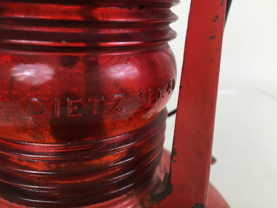 Dietz No. 40 Traffic Gard NY USA Red Railroad Lantern Stamped Consolidated Edison System [Photo 7]