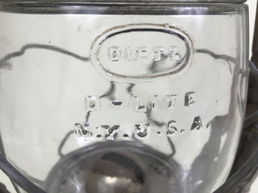 Rare Vintage Dietz D-Lite No. 2 Lantern With Original Globe Vine Motif On Handles [Photo 2]