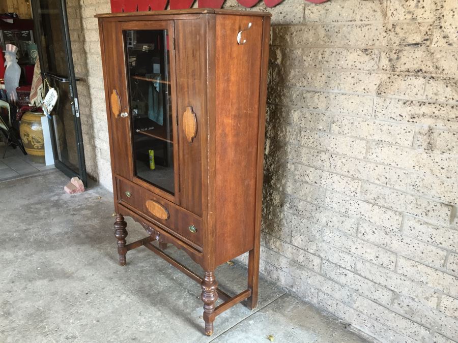 Vintage Cabinet With Glass Door Front And Drawer [Photo 3]