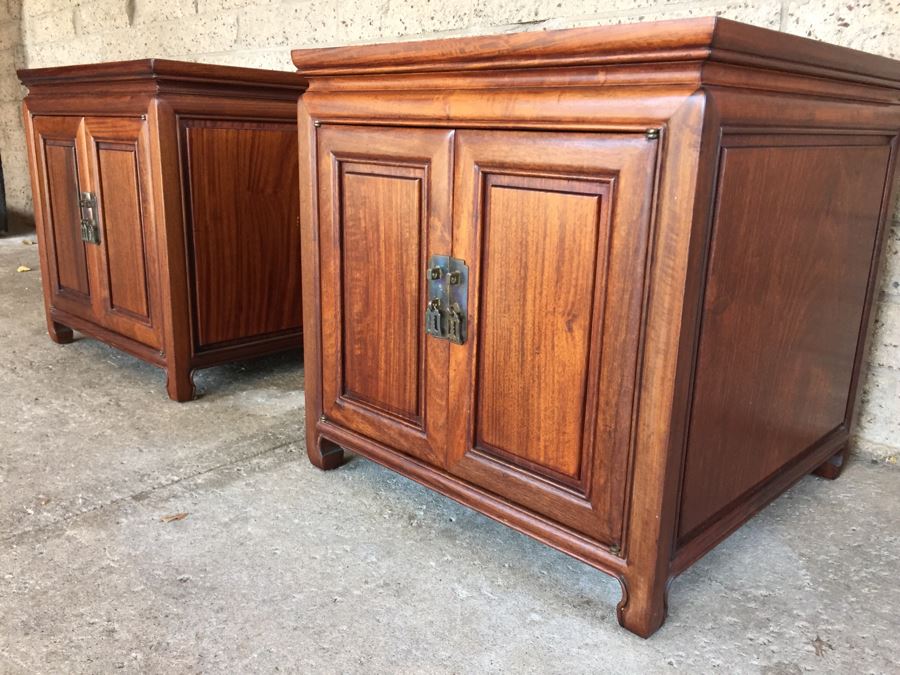Stunning Rosewood Nightstands End Tables [Photo 2]