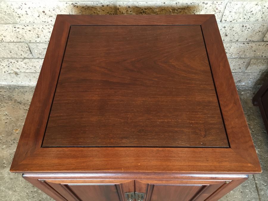 Stunning Rosewood Nightstands End Tables [Photo 7]