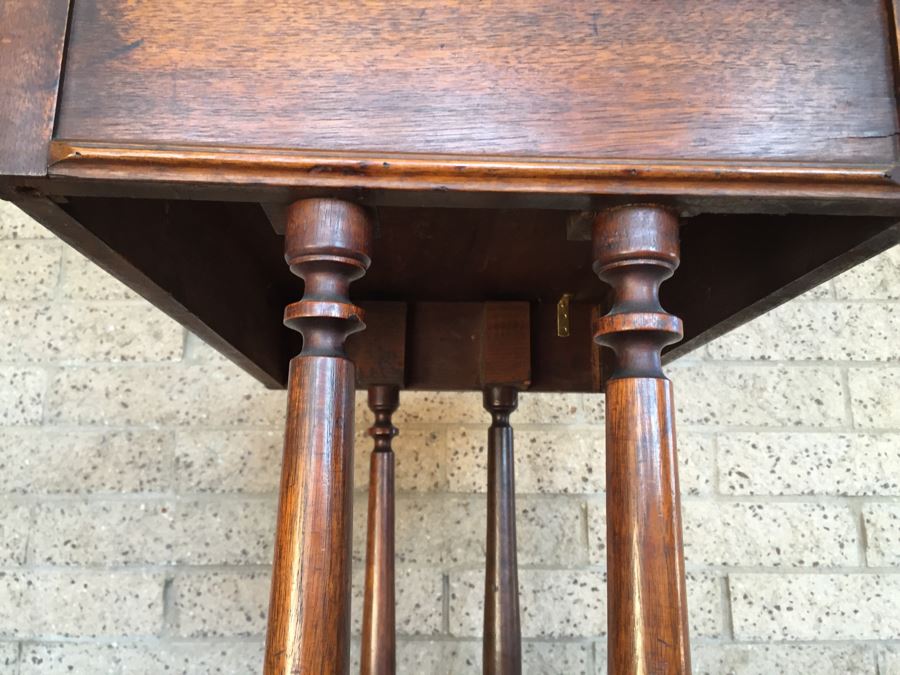 Vintage Wooden Desk [Photo 3]