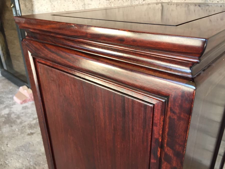 Stunning Rosewood 4-Drawer Chest Of Drawers Dresser With Brass Pulls Solid Construction [Photo 3]