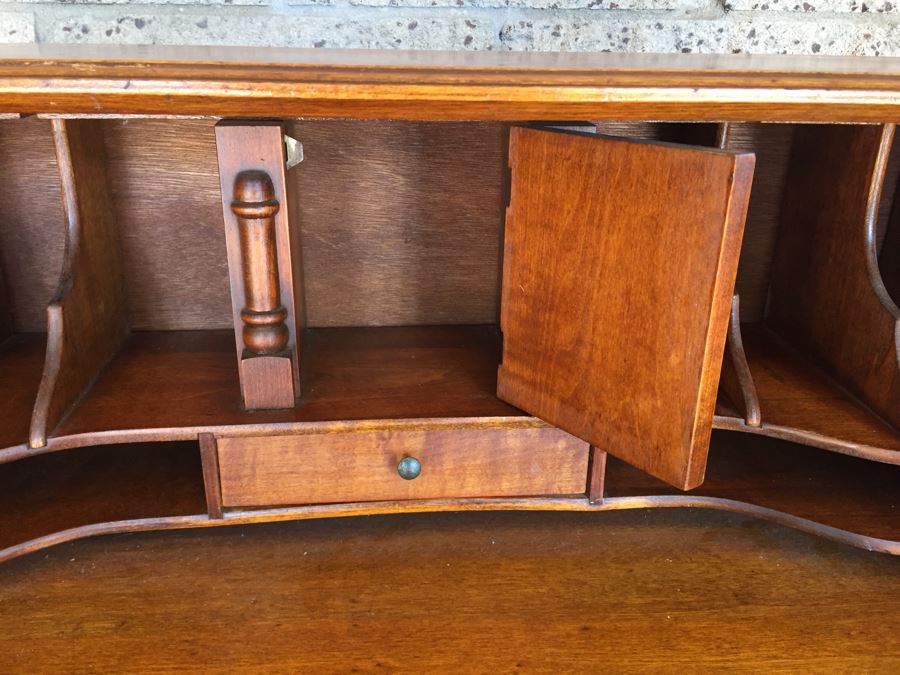 Nice Serpentine Front Small Secretary Desk With Ball And Claw Feet [Photo 7]