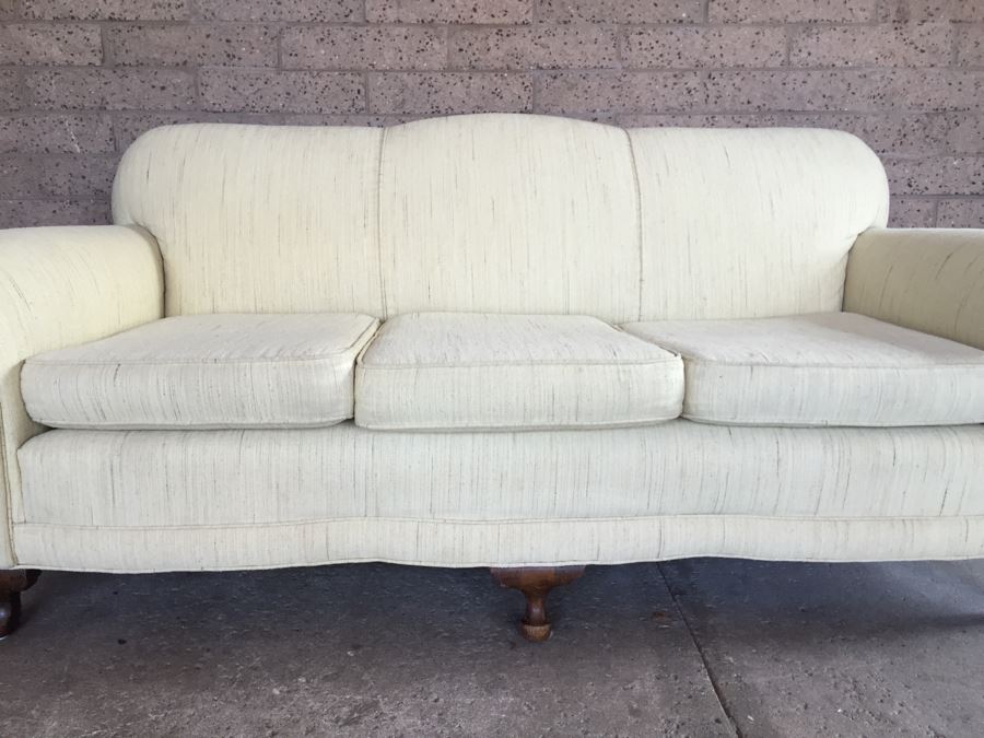 Vintage Upholstered Sofa [Photo 5]
