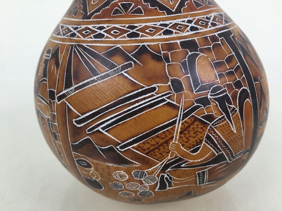 Hand Painted Gourd [Photo 8]