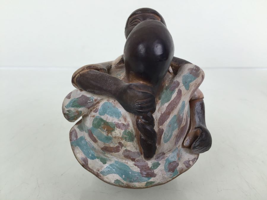 Painted Clay Sculpture Of Couple Hugging And Kissing Signed By Artist [Photo 6]