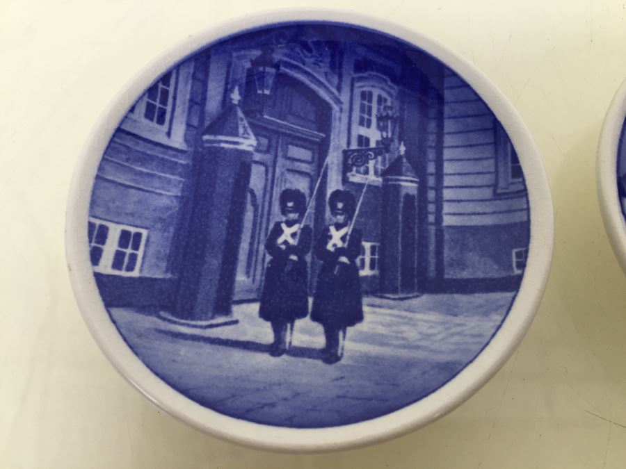 Set Of 6 Denmark Royal Copenhagen Miniature Blue & White Plates [Photo 9]
