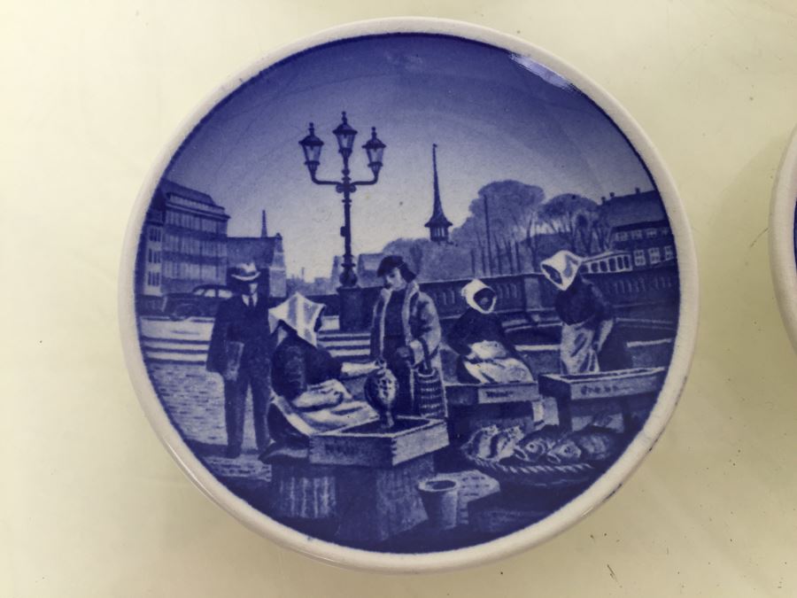 Set Of 6 Denmark Royal Copenhagen Miniature Blue & White Plates [Photo 5]