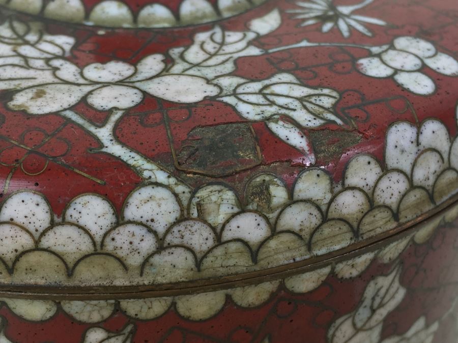 Vintage Chinese Cloisonne Lidded Box With Foo Dog [Photo 12]