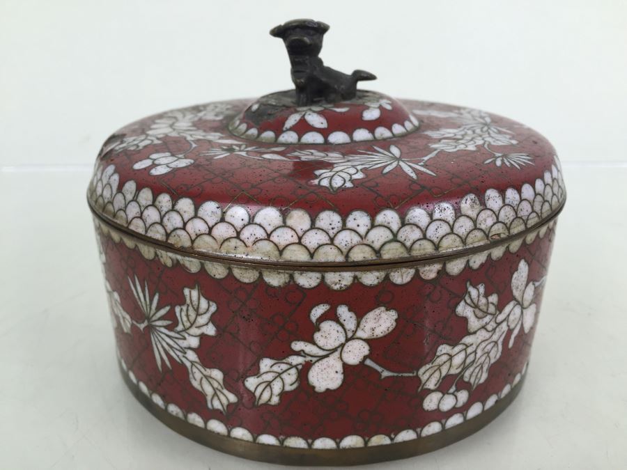 Vintage Chinese Cloisonne Lidded Box With Foo Dog [Photo 4]