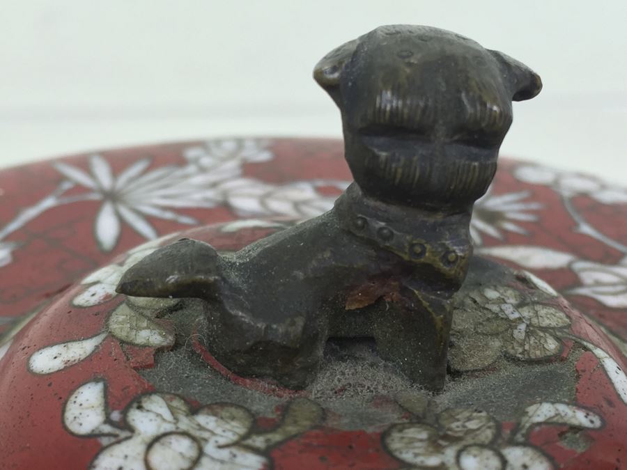 Vintage Chinese Cloisonne Lidded Box With Foo Dog [Photo 9]