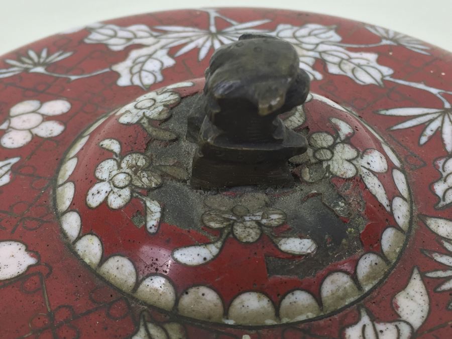 Vintage Chinese Cloisonne Lidded Box With Foo Dog [Photo 11]