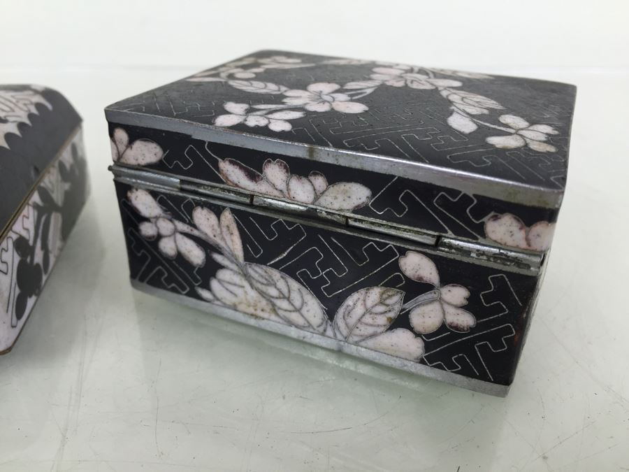 Pair Of Chinese Cloisonne Lidded Boxes [Photo 10]