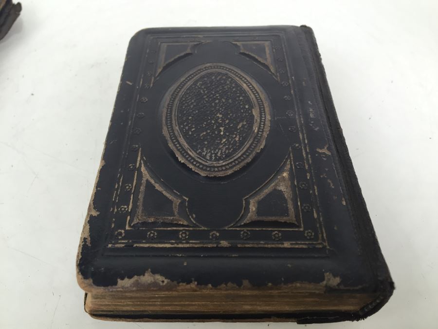 Old Leather Bound Foreign Bible [Photo 7]