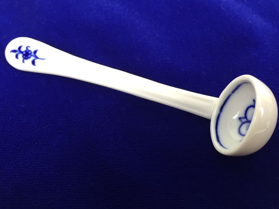 Meissen Porcelain Germany Small Ladle Blue Onion [Photo 5]