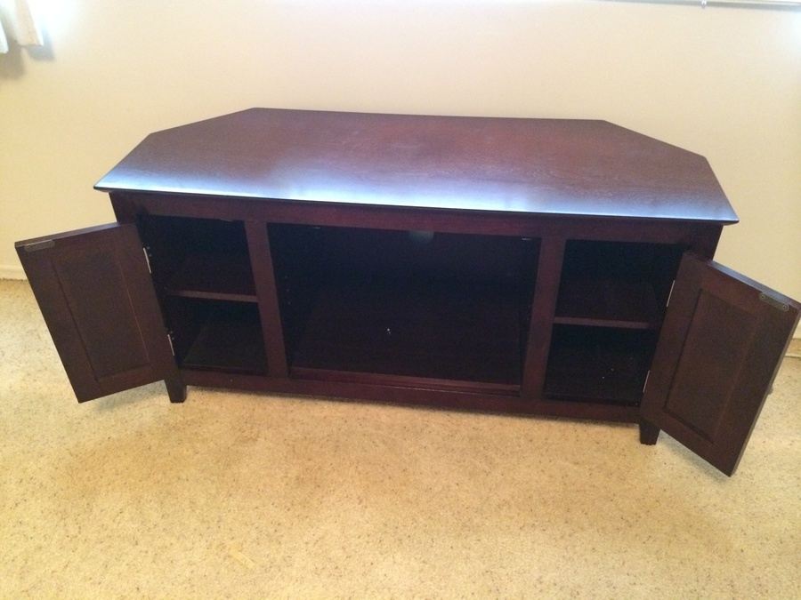 Brown TV Stand [Photo 3]
