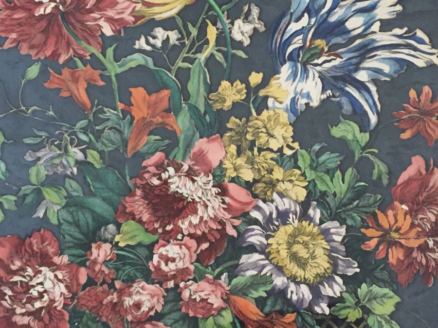 Vintage Pair Of Nicely Framed Floral Prints [Photo 6]