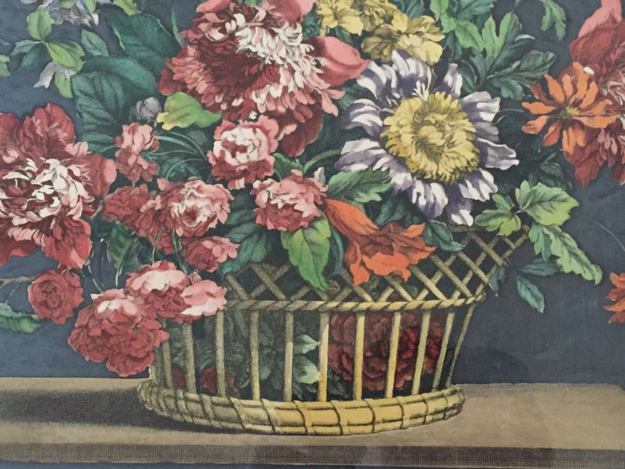 Vintage Pair Of Nicely Framed Floral Prints [Photo 5]