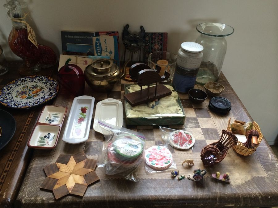 Catch All Interesting Mix Lot [Photo 3]