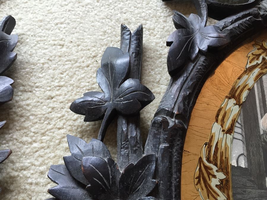 Antique Pair Of Stunning Black Forest Hand Carved Wooden Frames With Reverse Painted Glass Engravings [Photo 7]