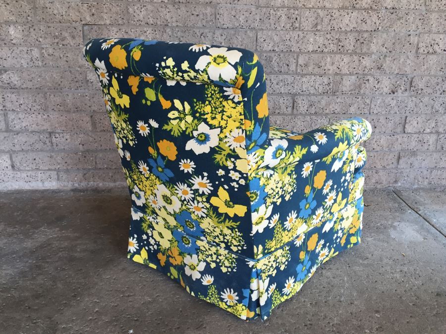 Vintage Upholstered Floral Armchair [Photo 7]