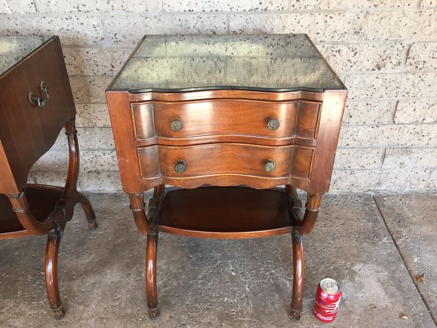 Exquisite Pair Of Wooden Serpentine Vintage Nightstands With Glass Tops [Photo 6]