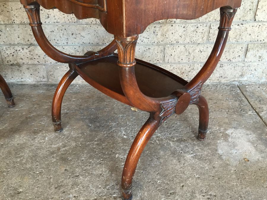Exquisite Pair Of Wooden Serpentine Vintage Nightstands With Glass Tops [Photo 10]